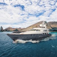 qua Expeditions | Aqua Mare Superyacht