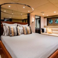 Sydney Harbour Yacht Charter | Privacy | Interior