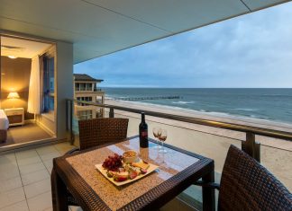 Escape the ordinary. 10 reasons why Glenelg should be your next beach getaway. Oaks Plaza Pier | Glenelg, Adelaide