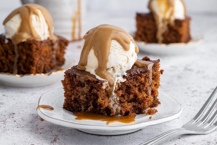 Sticky Date Pudding