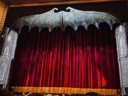 Dracula: Ballet at its Darkest Sinks Its Teeth into Her Majesty’s Theatre Dracula: Ballet at its Darkest