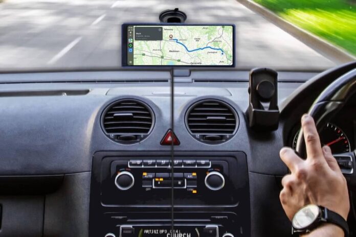 Laser 10" portable CarPlay and Android Auto screen Laser 10" portable CarPlay and Android Auto screen